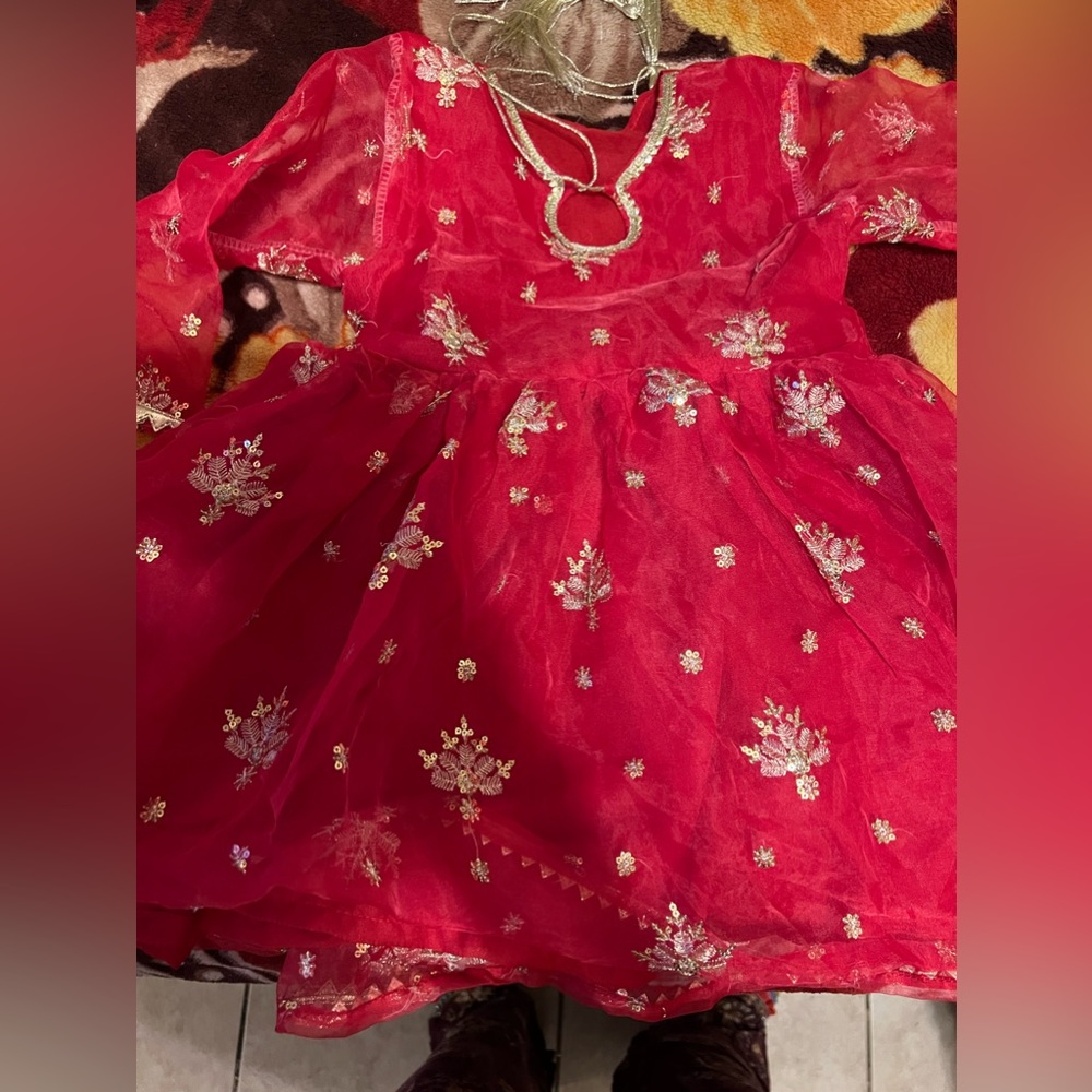 Red gold sisters matching dresses